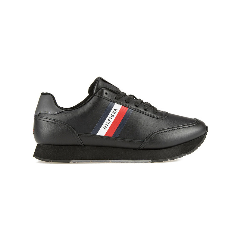 Buty sportowe Tommy Hilfiger sznurowane w sportowym stylu