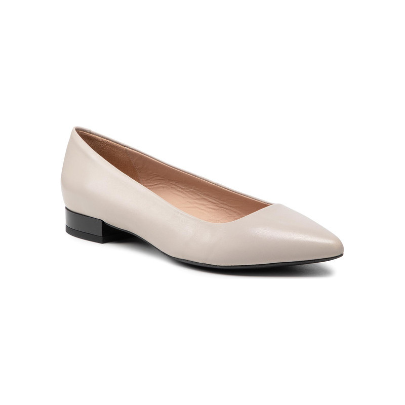 Baleriny Geox w stylu casual z płaską podeszwą