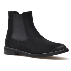 Czarne botki CheBello z zamszu z płaską podeszwą