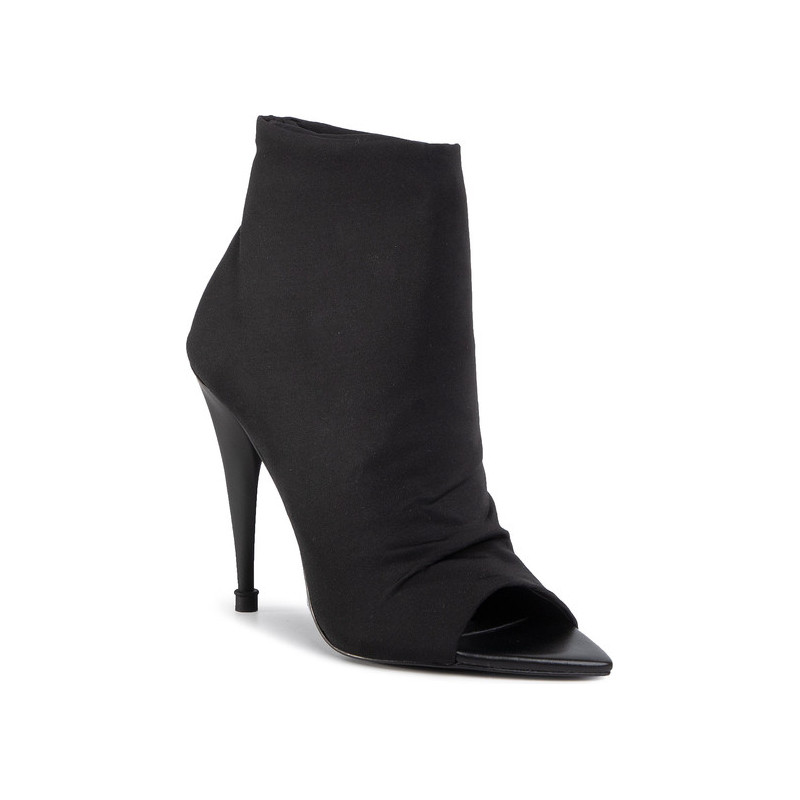 Czarne botki eobuwie.pl na szpilce