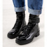 Czarne botki Gemre.com.pl lakierowane sznurowane w stylu casual