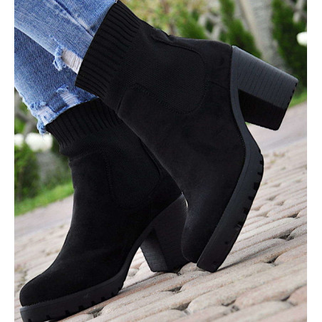 Czarne botki Pantofelek24