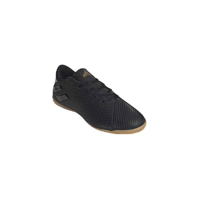 Czarne buty sportowe Adidas sznurowane nemeziz