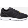 Czarne buty sportowe Adidas w sportowym stylu sznurowane
