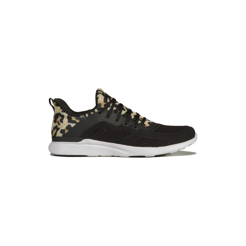 Czarne buty sportowe Apl Athletic Propulsion Labs
