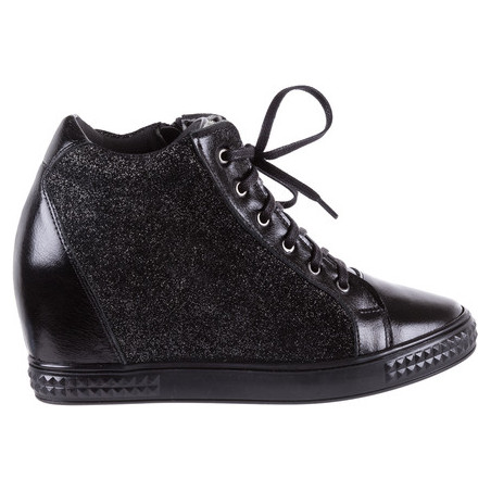 Czarne buty sportowe bayla z nubuku