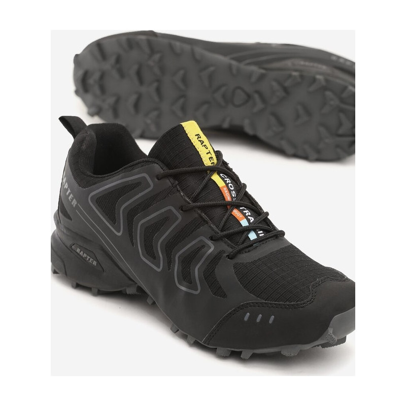 Czarne buty sportowe born2be w sportowym stylu sznurowane