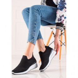 Czarne buty sportowe Czasnabuty w sportowym stylu