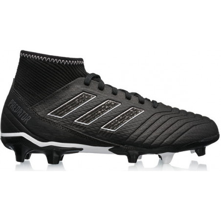 Czarne buty sportowe dziecięce Adidas predator ze skóry