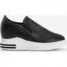 Czarne buty sportowe Gemre.com.pl ze skóry w sportowym stylu