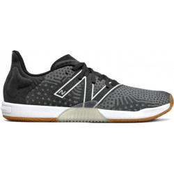 Czarne buty sportowe New Balance sznurowane