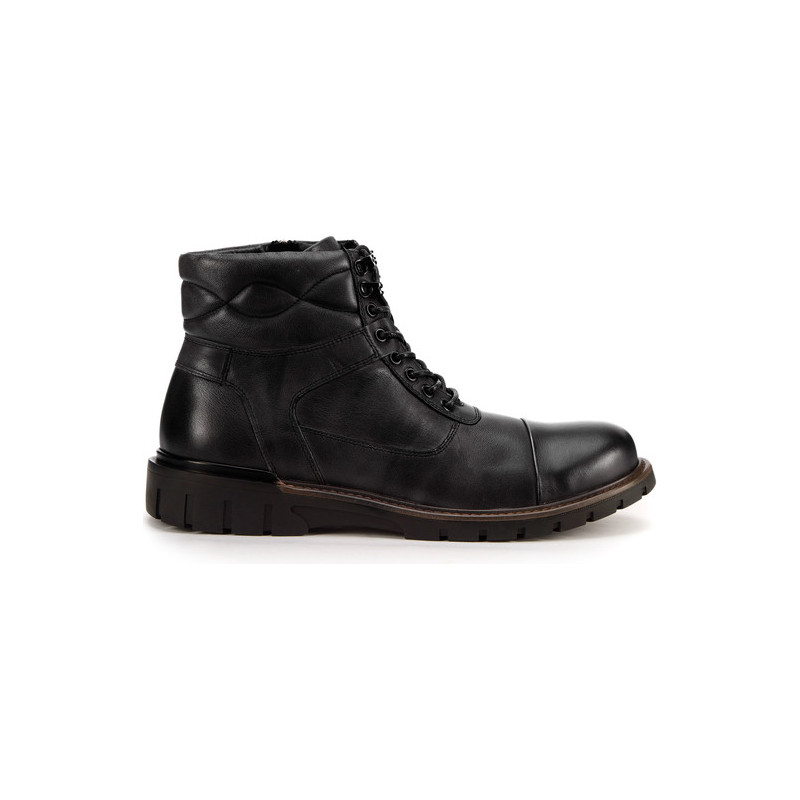 Czarne buty zimowe Wittchen sznurowane z weluru