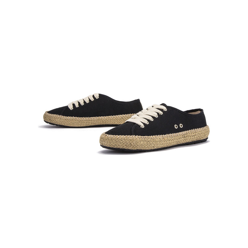 Czarne espadryle Emu Australia w street stylu z płaską podeszwą