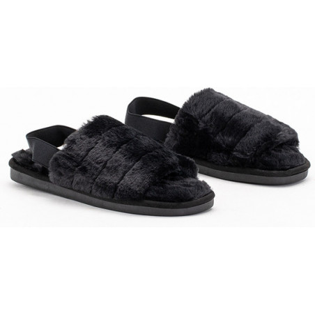 Czarne kapcie Royalfashion.pl