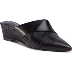 Czarne klapki eobuwie.pl