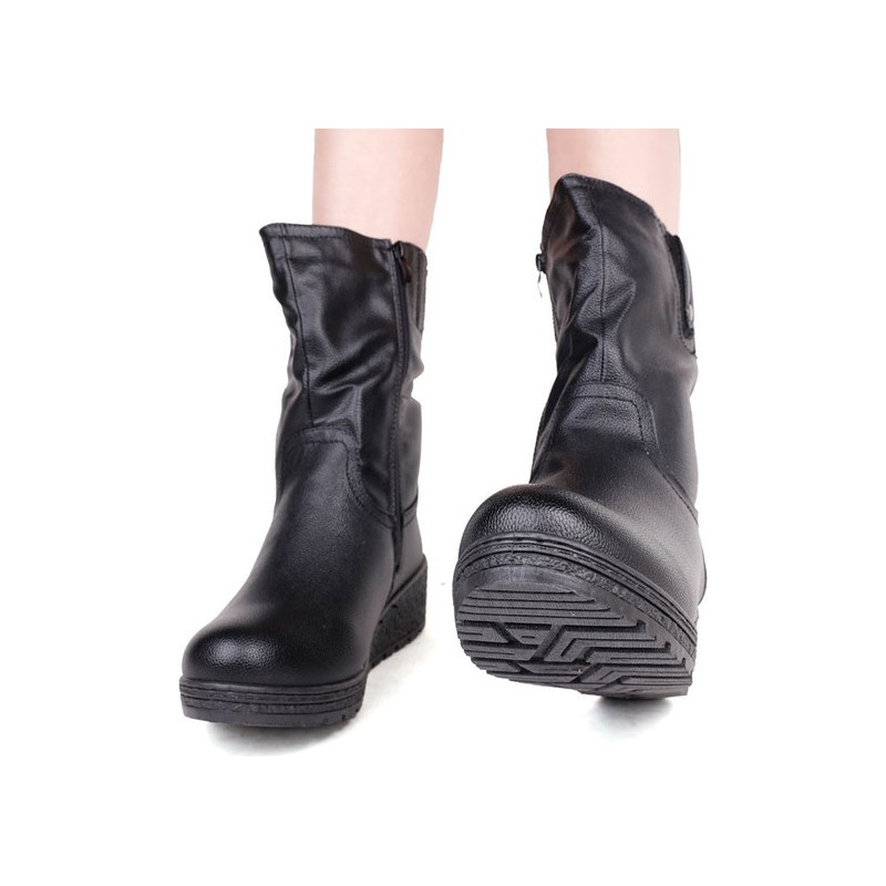 Czarne kozaki Yourshoes w stylu casual ze skóry ekologicznej