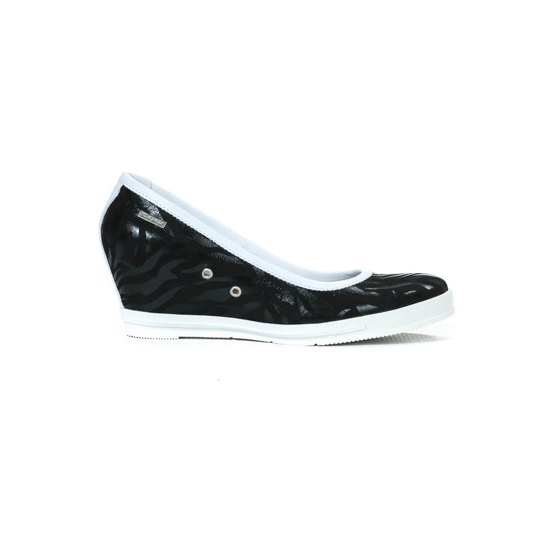 Czarne półbuty Zapato na obcasie