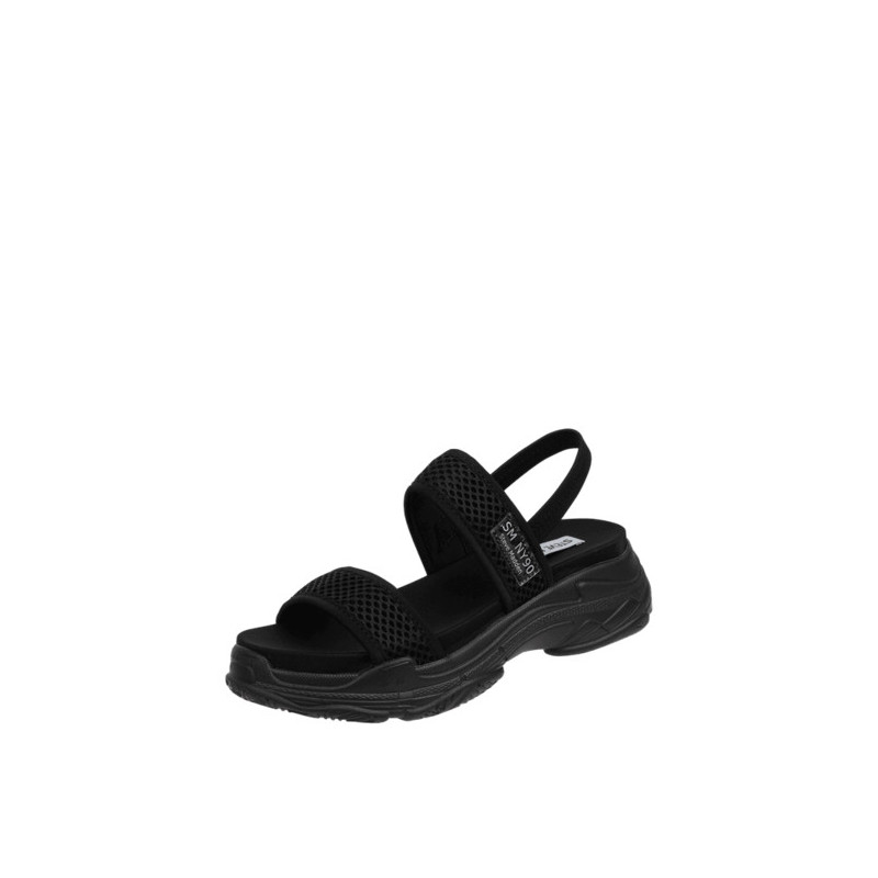 Czarne sandały Steve Madden z klamrami z tkaniny w stylu casual