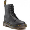 Czarne trapery damskie Dr. Martens sznurowane z płaską podeszwą