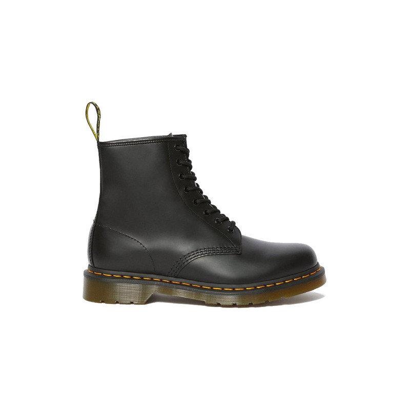 Czarne trapery damskie Dr. Martens sznurowane ze skóry