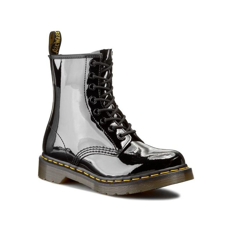 Czarne trapery damskie Dr. Martens ze skóry