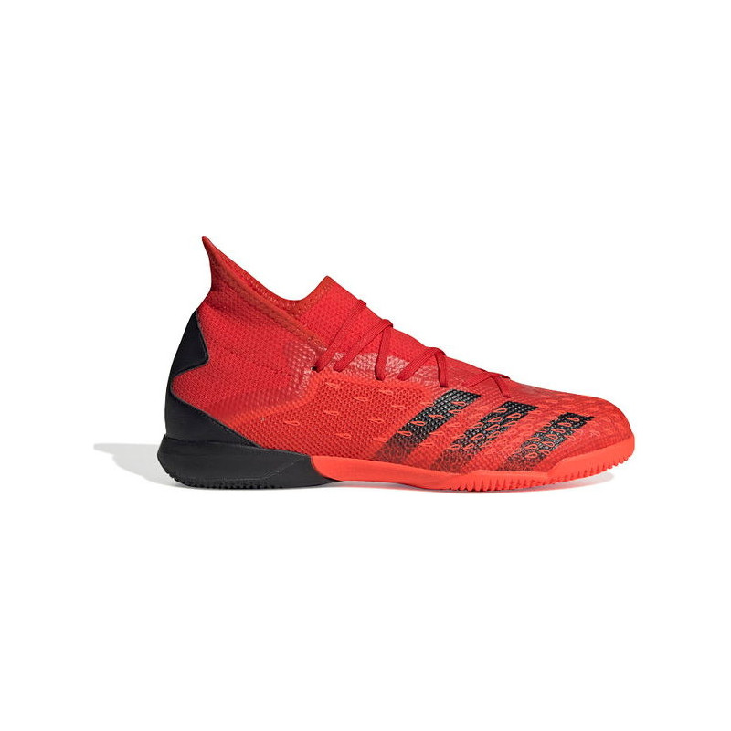 Czerwone buty sportowe Adidas sznurowane