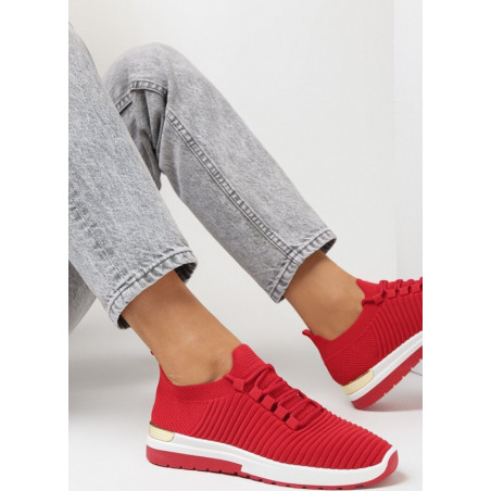Czerwone buty sportowe born2be w sportowym stylu z płaską podeszwą sznurowane