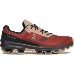 Czerwone buty trekkingowe On Running sznurowane z płaską podeszwą