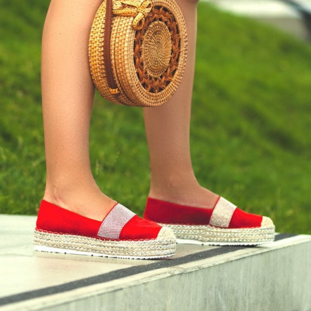 Czerwone espadryle Royalfashion.pl z tkaniny w stylu boho