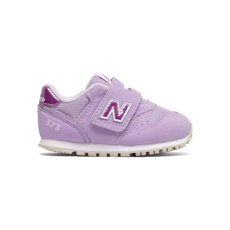 Fioletowe buty sportowe dziecięce New Balance z zamszu na rzepy