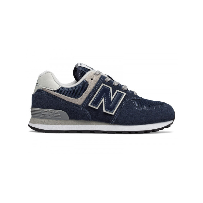 Granatowe buty New Balance z zamszu sznurowane