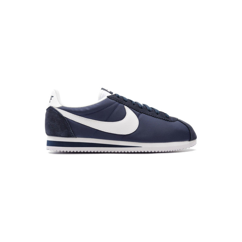 Granatowe buty sportowe Nike cortez sznurowane