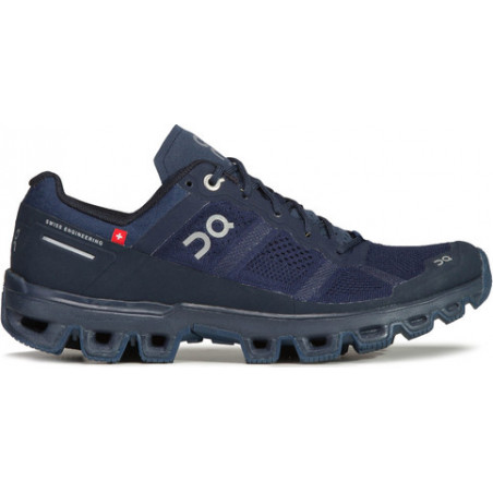 Granatowe buty sportowe On Running sznurowane
