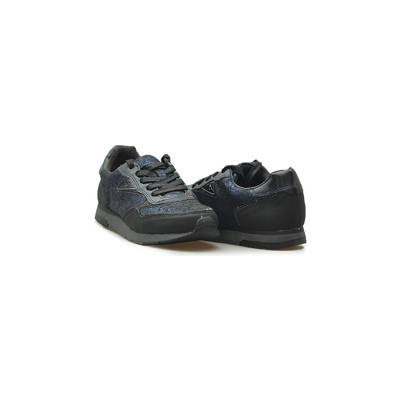 Granatowe buty sportowe Tamaris sznurowane z płaską podeszwą
