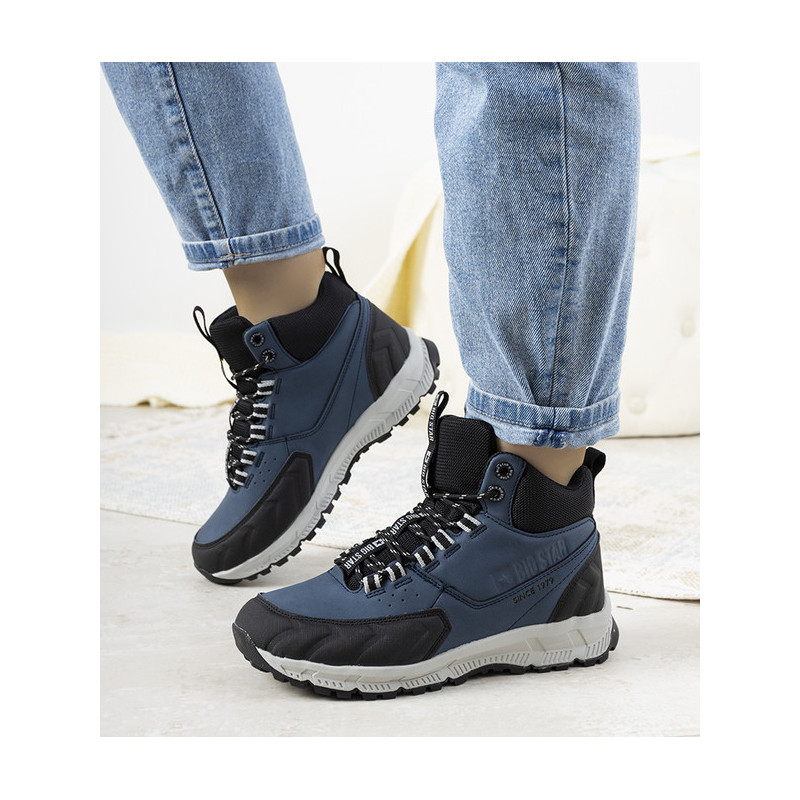 Granatowe buty trekkingowe Gemre.com.pl sznurowane z płaską podeszwą