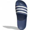 Klapki Adidas w sportowym stylu