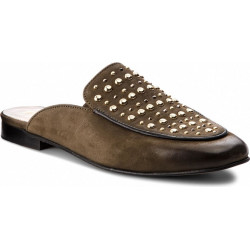 Klapki Carinii ze skóry w stylu casual z płaską podeszwą