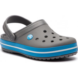 Klapki Crocs w sportowym stylu
