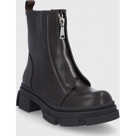 Botki Answear Lab na platformie