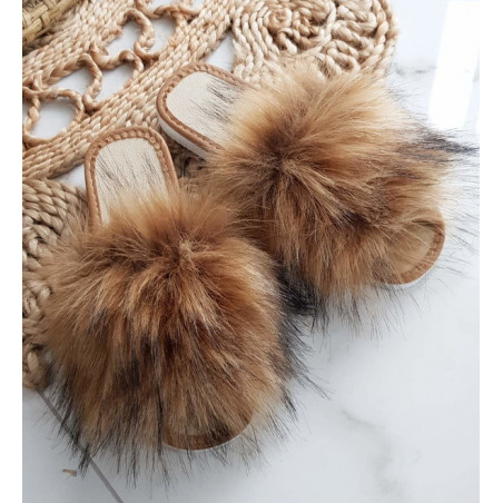 Klapki Pantofelek24 w stylu casual z płaską podeszwą