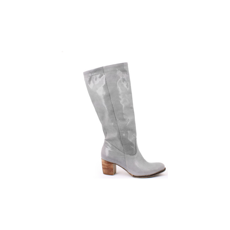 Kozaki Zapato
