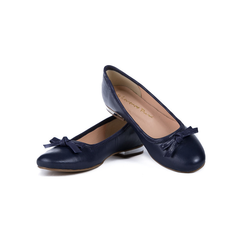 Niebieskie baleriny Lafemmeshoes z płaską podeszwą ze skóry