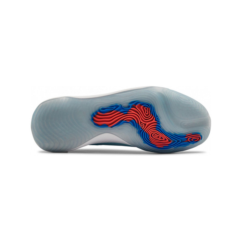 Niebieskie buty sportowe Under Armour sznurowane