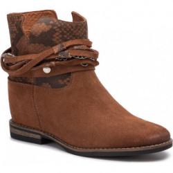 Pomarańczowe botki Carinii