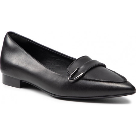 Półbuty Clarks w stylu casual ze skóry