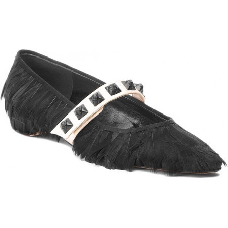 Półbuty Stuart Weitzman z płaską podeszwą ze skóry