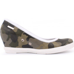 Półbuty Zapato w militarnym stylu ze skóry