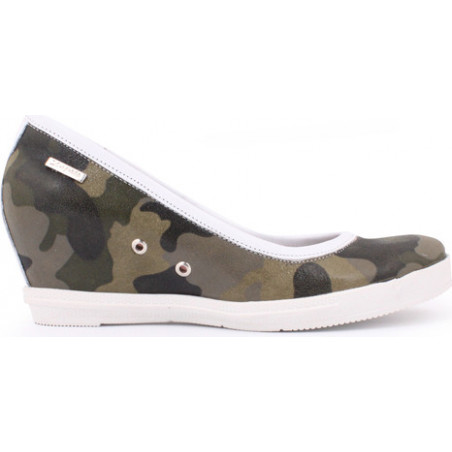 Półbuty Zapato w militarnym stylu ze skóry