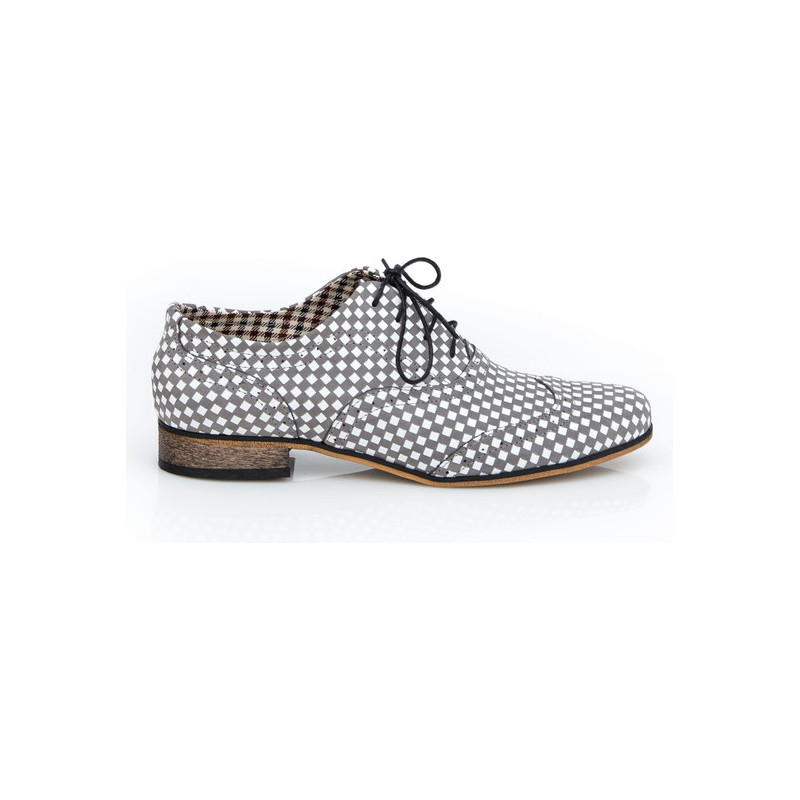 Półbuty Zapato z płaską podeszwą w stylu vintage