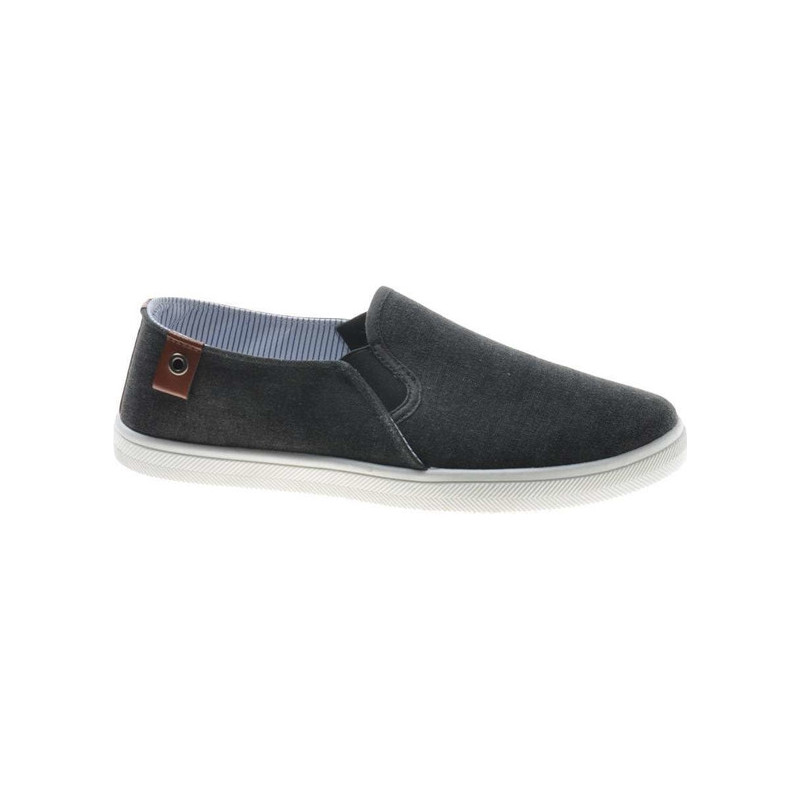 producent niezdefiniowany Wsuwane męskie trampki w kolorze czarnym /G11-3 3595 S392/